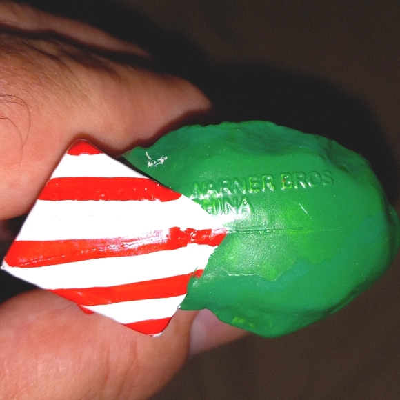 New Tweety Bird Christmas Ornament Warner Bros must see - Picture 3 of 4